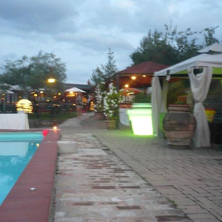 Il Poggio Dei Pettirossi Guest House Bevagna Eksteriør bilde