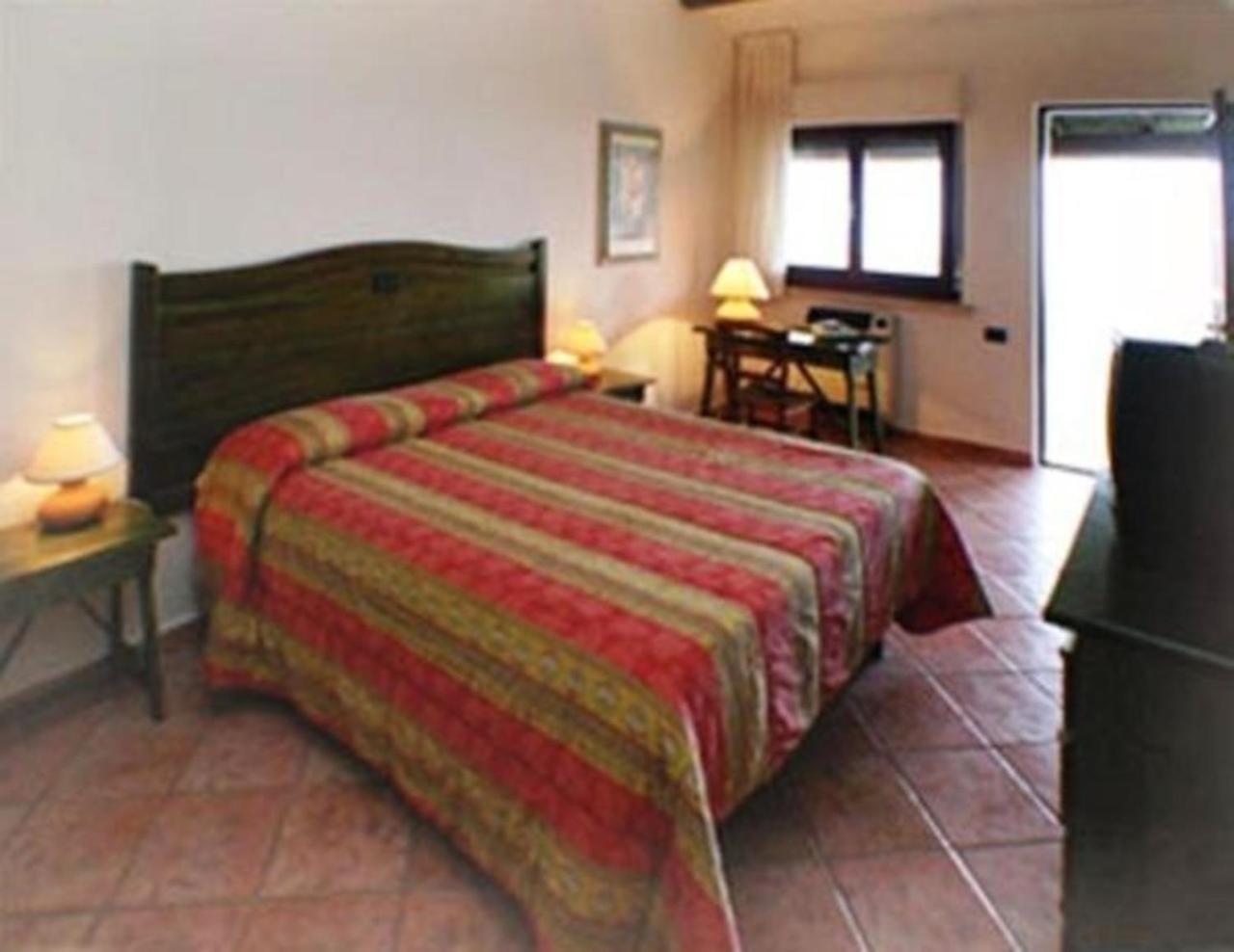 Il Poggio Dei Pettirossi Guest House Bevagna Eksteriør bilde