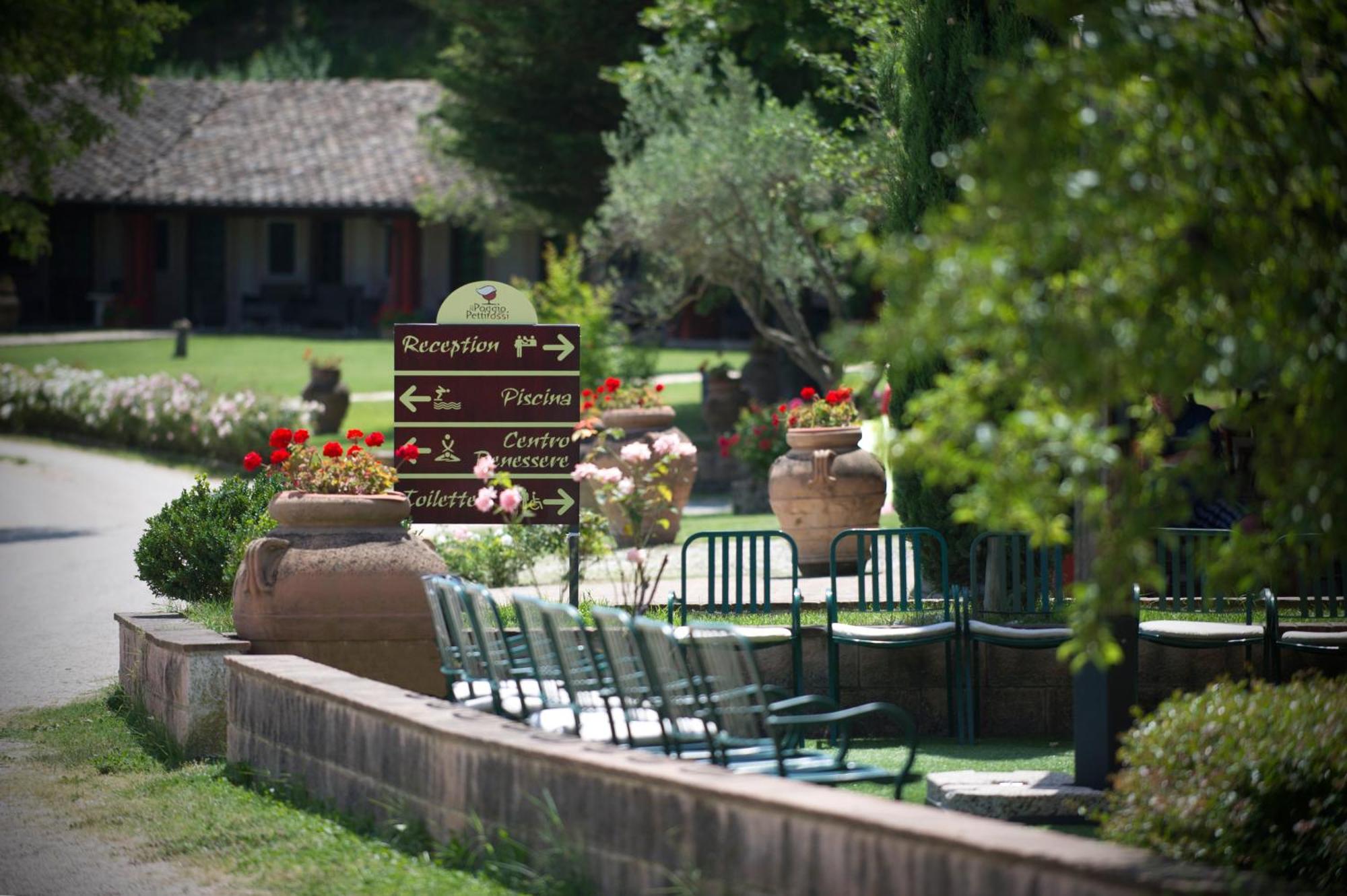 Il Poggio Dei Pettirossi Guest House Bevagna Eksteriør bilde